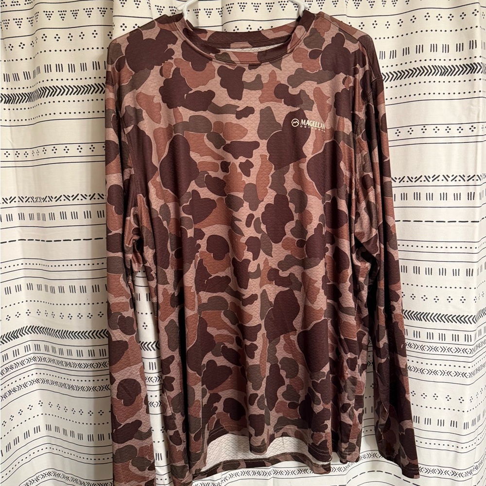 Magellan Outdoors Men's Brown Camo Long Sleeve Tee